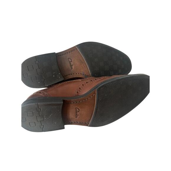 Mens's Clark Wingtip Lace Up Shoes sz 8 - Picture 6 of 6